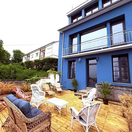 La Maison Bleue, Terrasses Et Vue Panoramique * 르트레포르